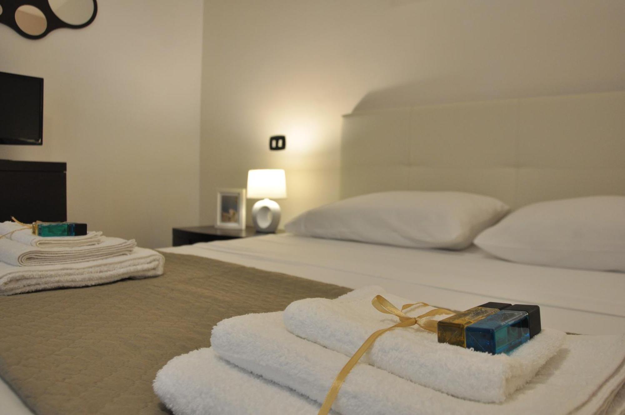 Apartament Le Muse Caserta Zewnętrze zdjęcie