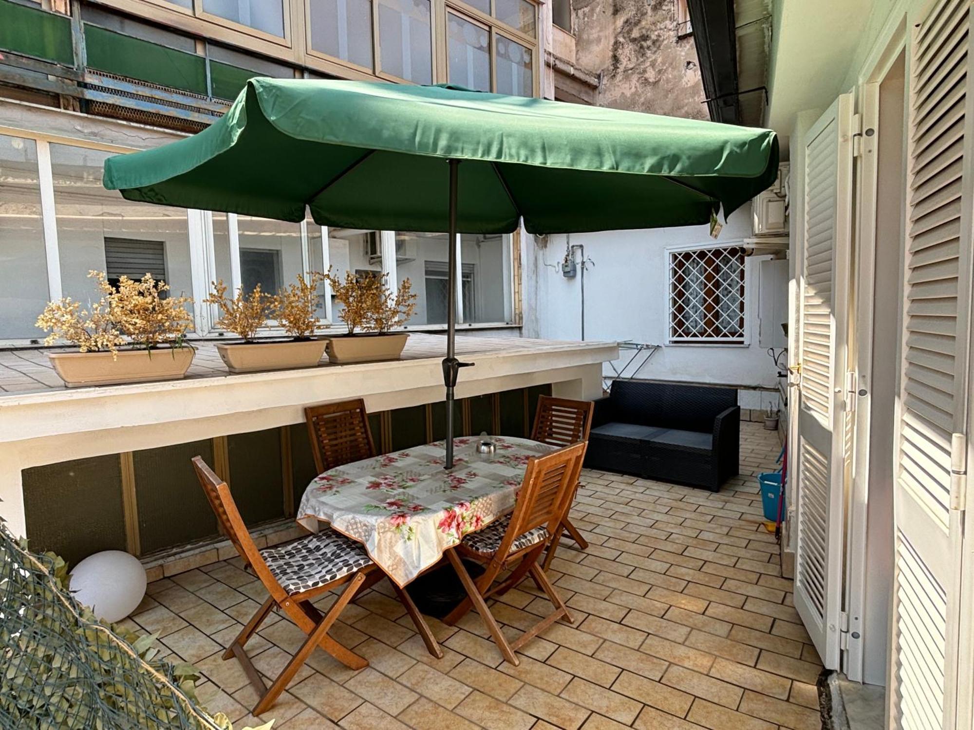 Apartament Le Muse Caserta Zewnętrze zdjęcie