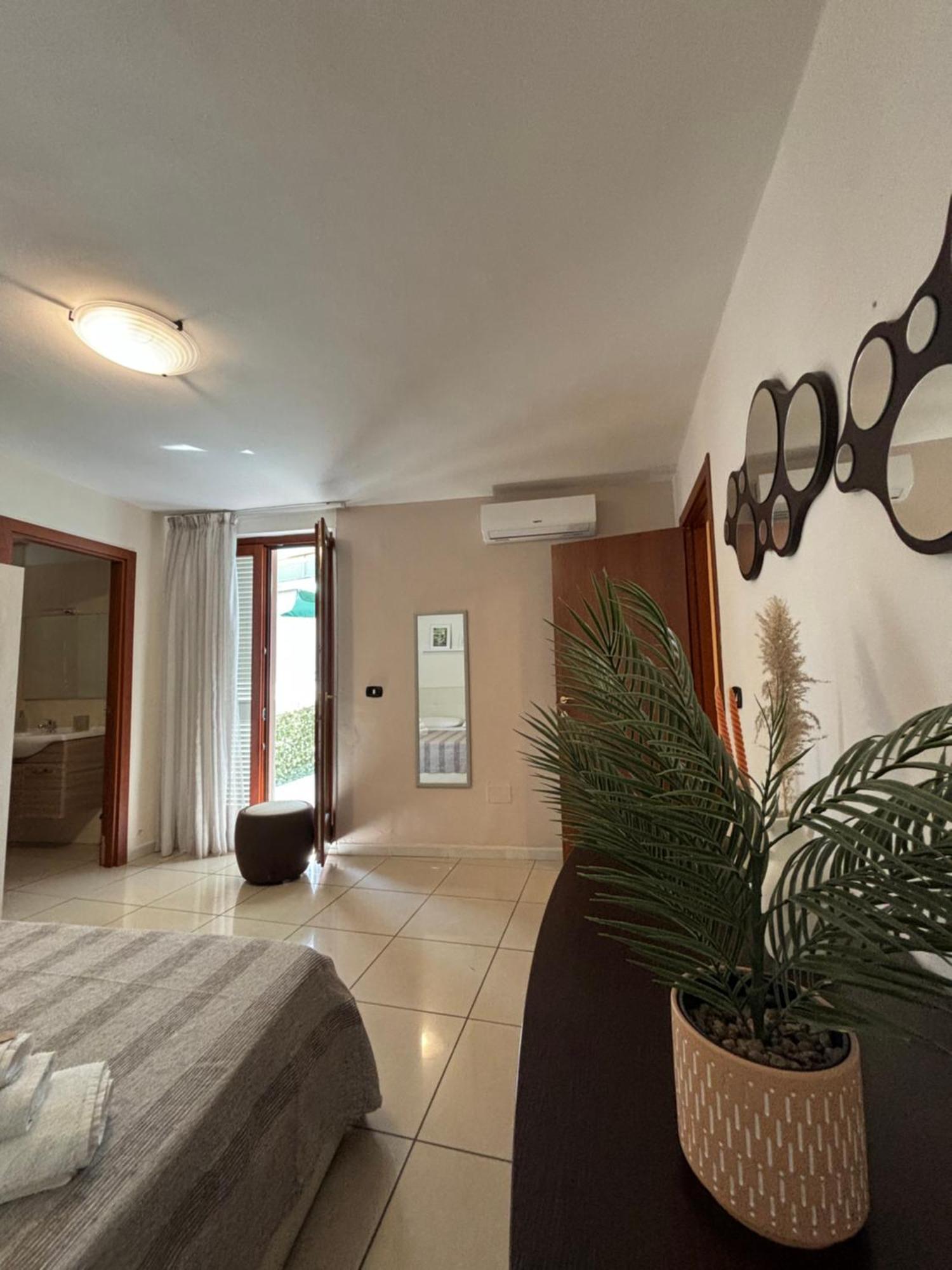 Apartament Le Muse Caserta Zewnętrze zdjęcie